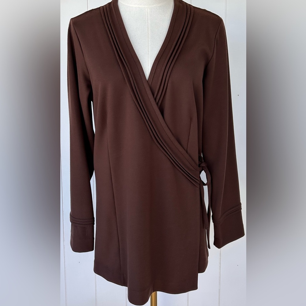 TravelSmith Women’s Wrap Top V-Neck Long Sleeve Chocolate Brown Size Medium